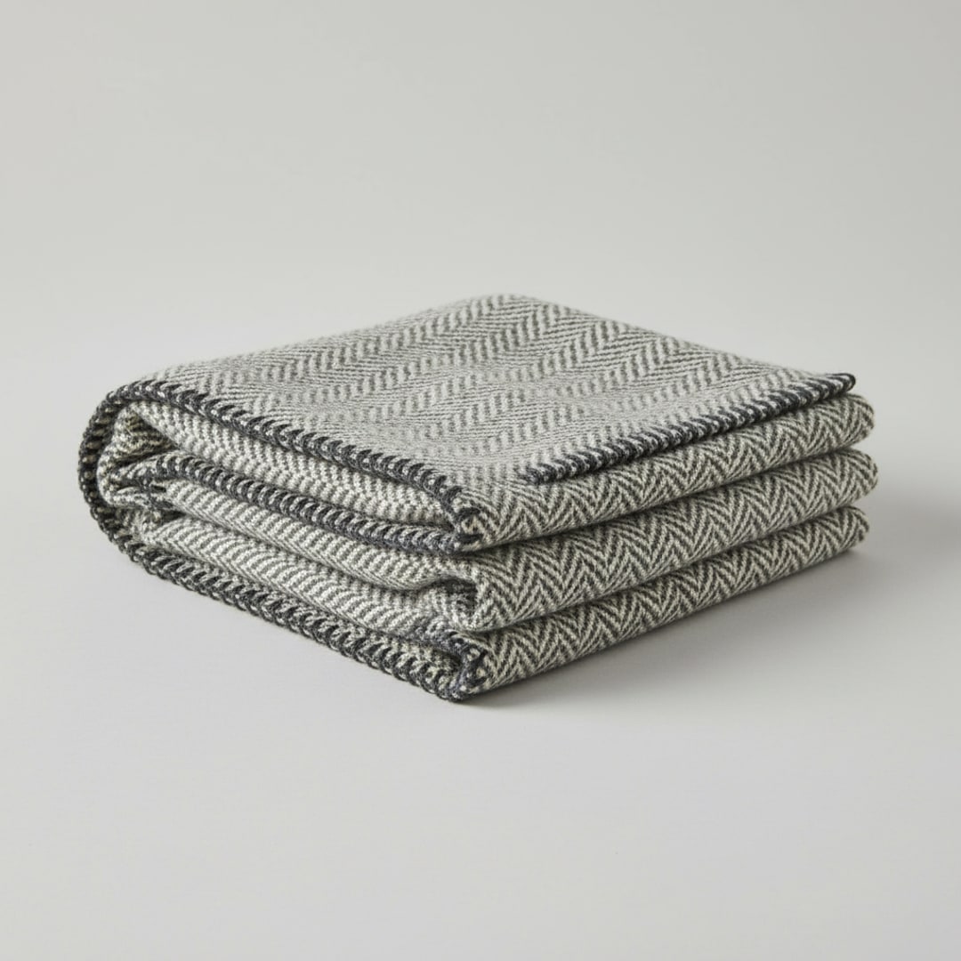 Wool Blend Blanket, Herringbone — Siena Hem